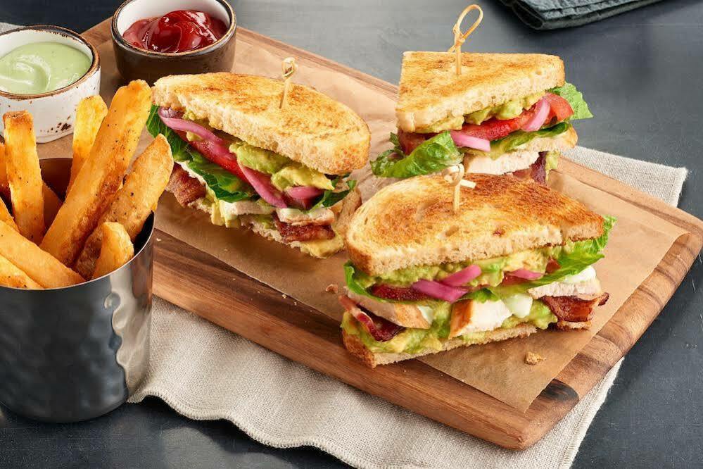 كورتيارد أتلانتا نوركروس / بيتش تري كورنرز المظهر الخارجي الصورة